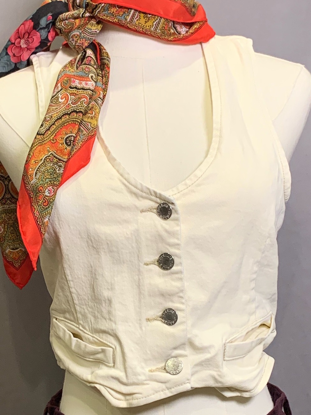 Rolla’s Dallas Vest Buttercream Denim Size 8/S